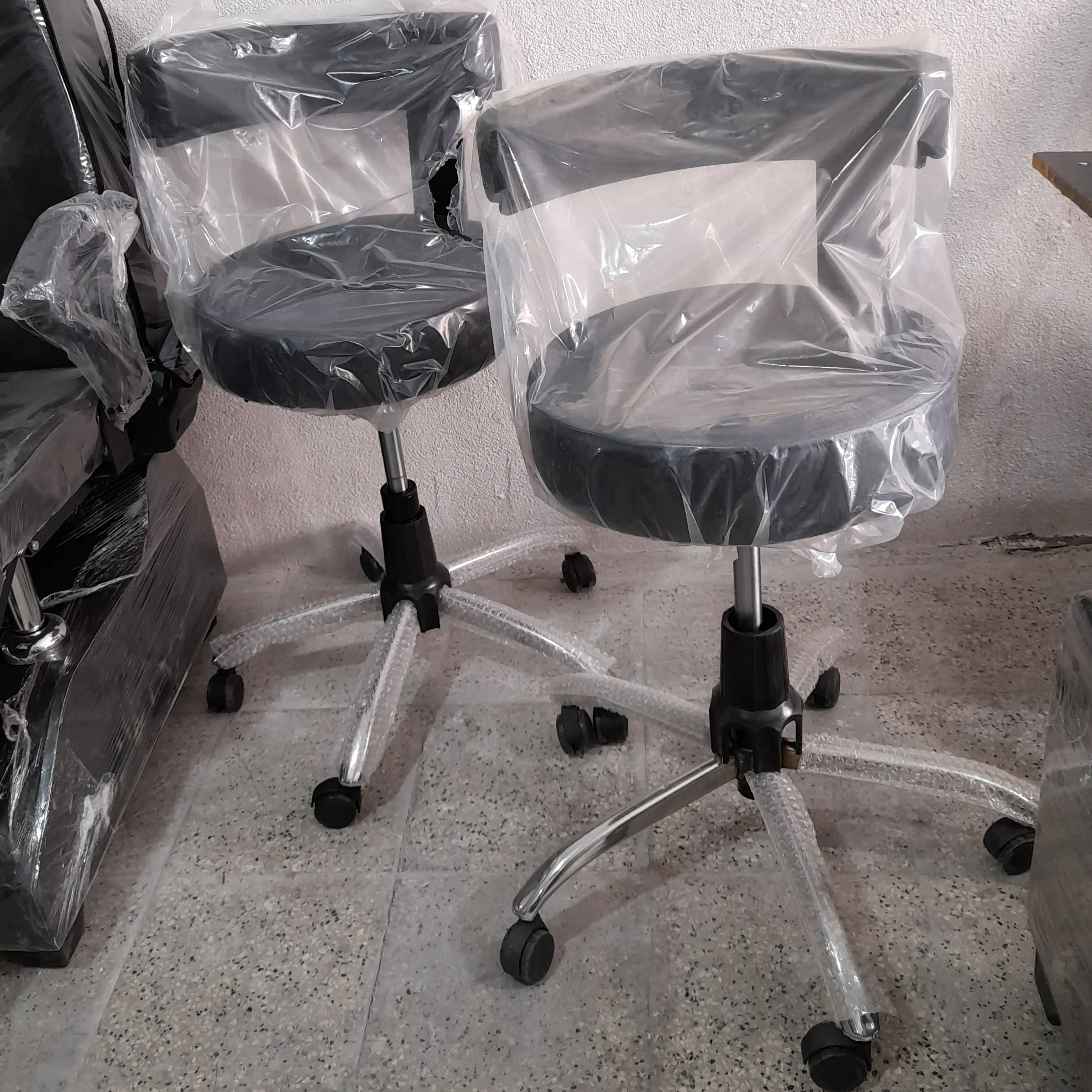 صندلی آرایشگاهی زیمنسی فوم مبلی شرکتی ارسال به سراسر تا سر ایران