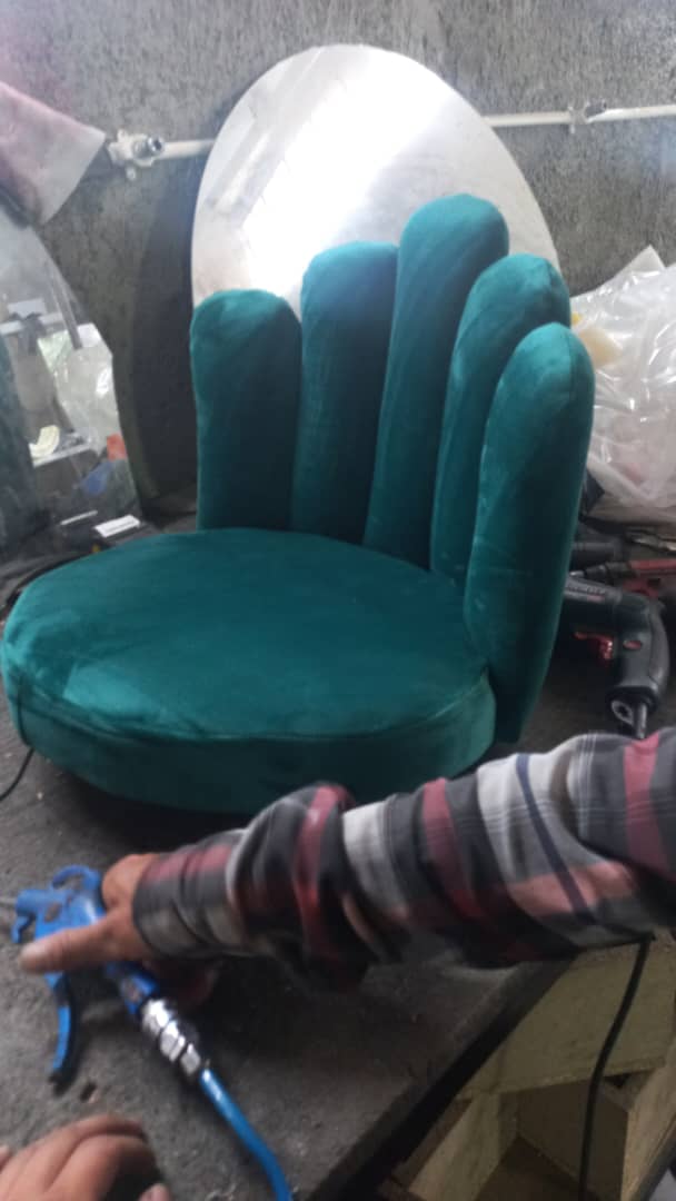 صندلی آرایشگاهی  پنج انگشتی کاملا مقاوم رنگ بندی مختلف ارسال به سراسر ایران