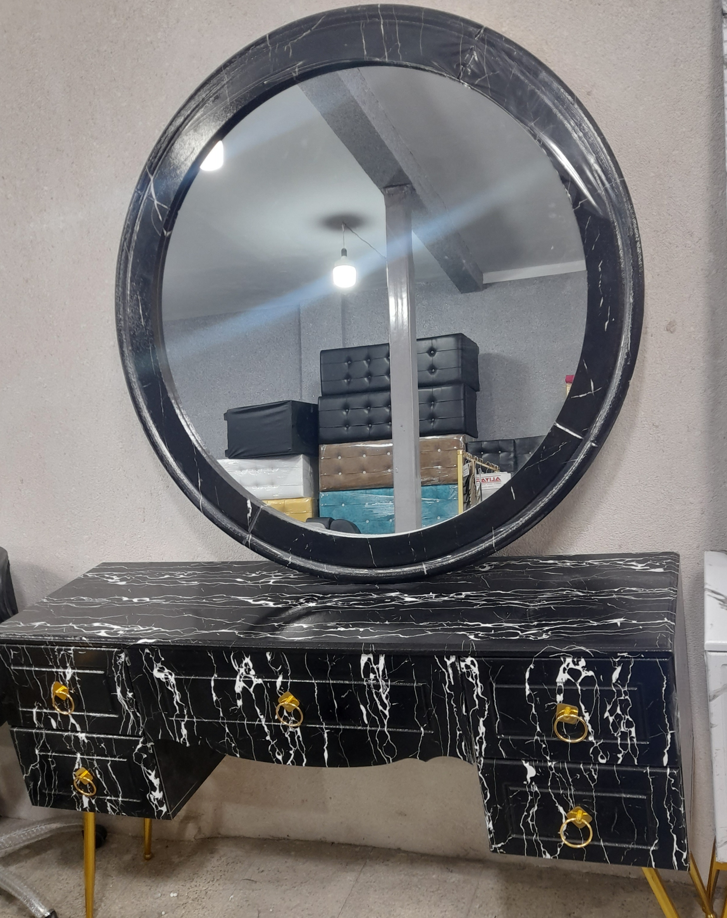 دکور ویترین آرایشگاهی پنچ کشو طرح سنگ همراه آینه ارسال به سراسر ایران